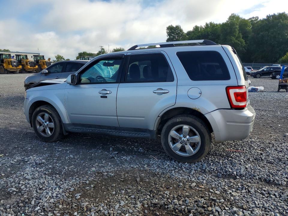 Photo 2 from auction – 2012 FORD ESCAPE with VIN 1FMCU9E77CKC01913