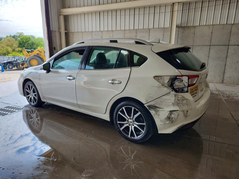 Снимка 2 от търг – 2017 SUBARU IMPREZA с VIN 4S3GTAT66H3723664