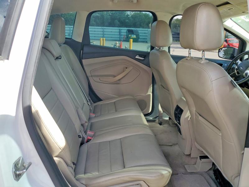 Фото 10 с аукциона – 2013 FORD C-MAX с VIN 1FADP5CU5DL521704