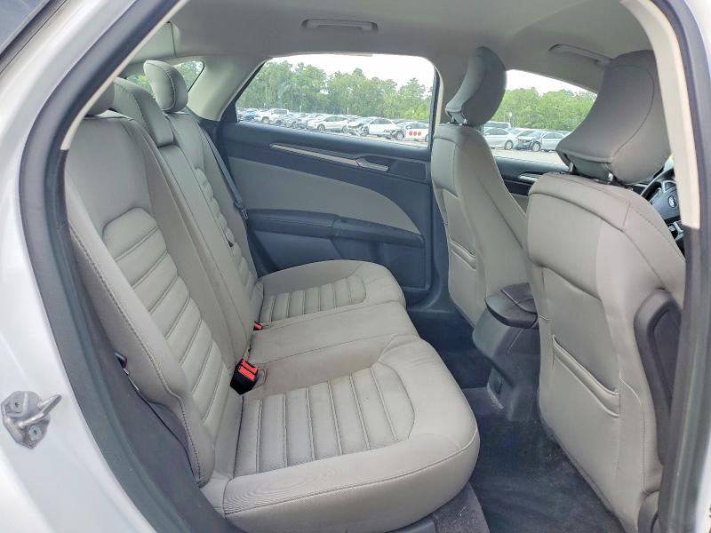 Photo 10 from auction – 2015 FORD FUSION with VIN 3FA6P0G74FR177125