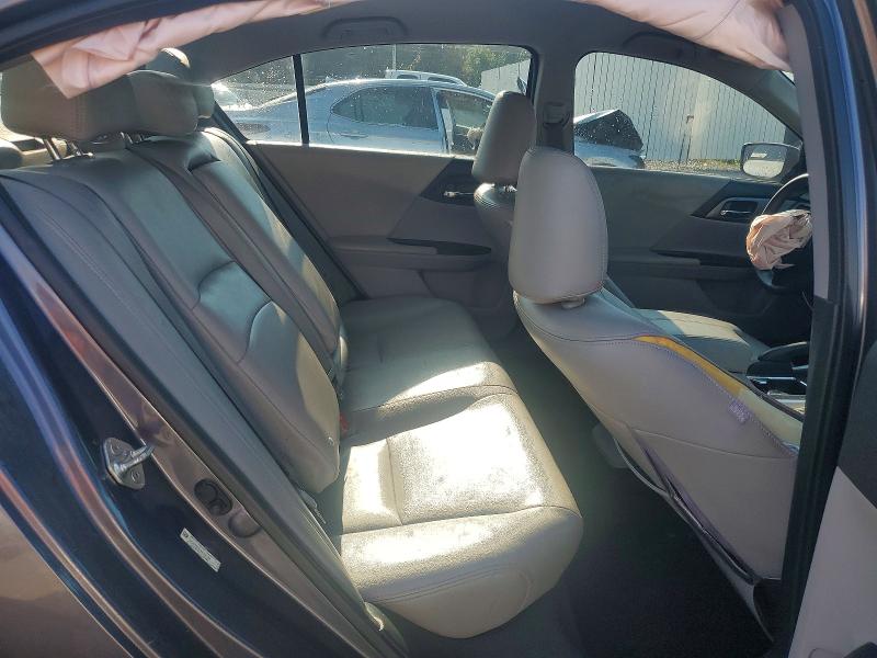 Photo 10 from auction – 2014 HONDA ACCORD with VIN 1HGCR2F37EA014738