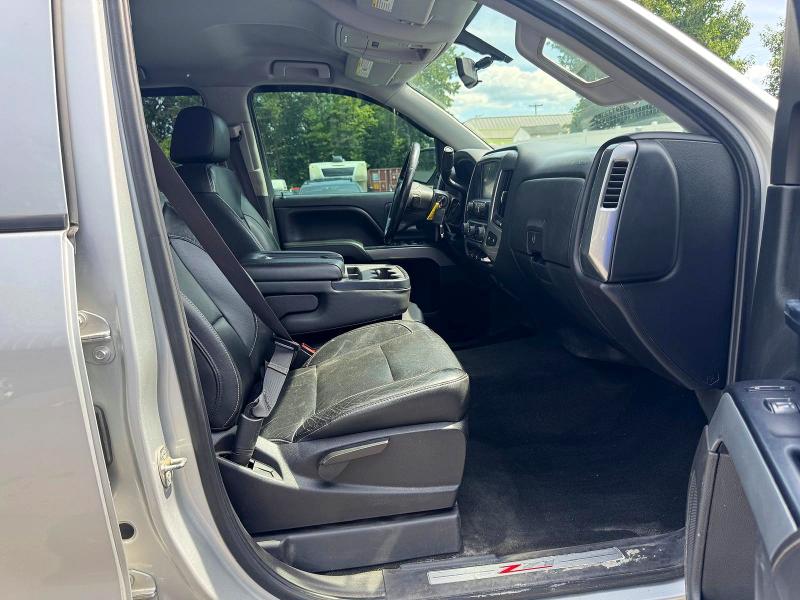 Photo 9 from auction – 2017 CHEVROLET SILVERADO with VIN 3GCUKREC9HG140221