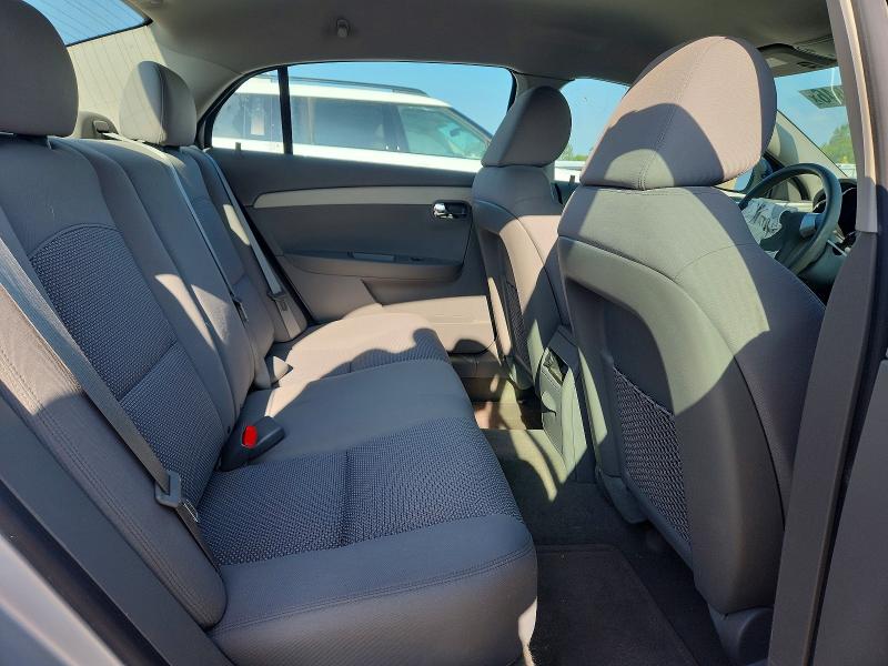 Photo 10 from auction – 2011 CHEVROLET MALIBU with VIN 1G1ZB5E1XBF198398