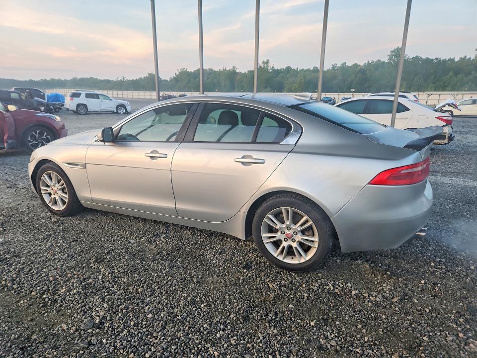 Photo 2 from auction – 2018 JAGUAR XE with VIN SAJAJ4FN2JCP24253