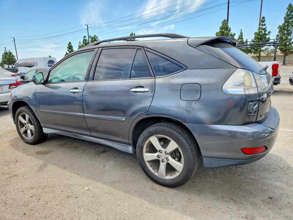 Photo 2 from auction – 2008 LEXUS RX with VIN 2T2GK31U28C034613