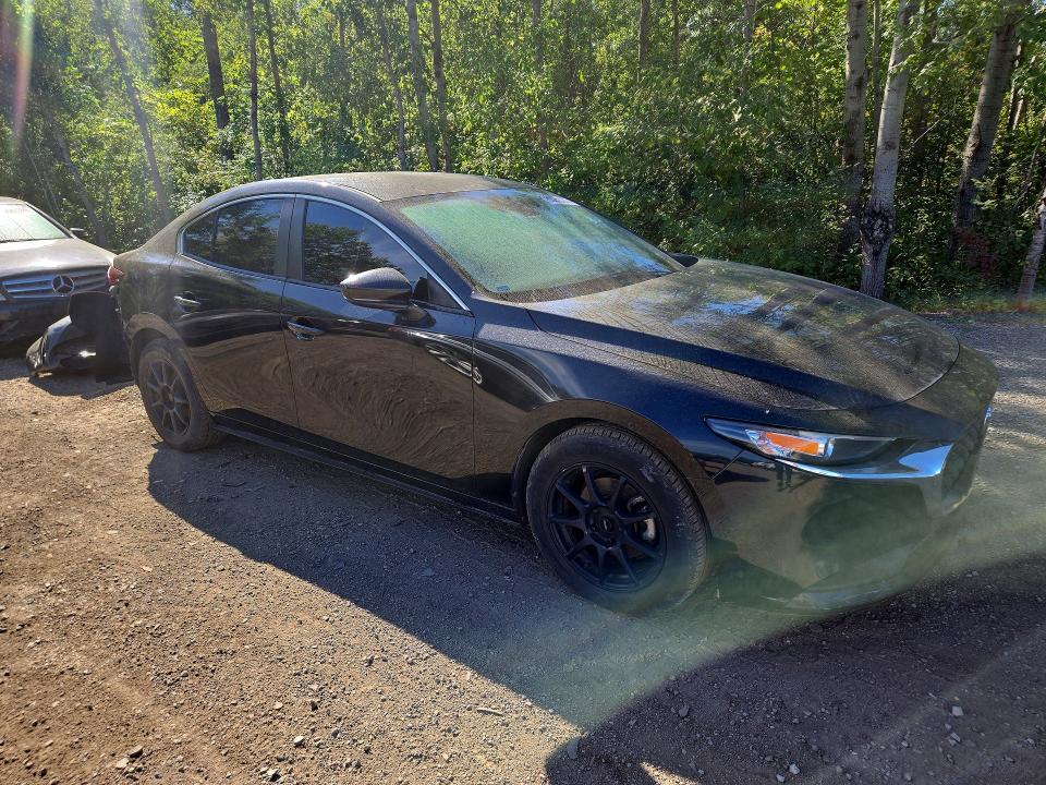 Photo 4 from auction – 2019 MAZDA 3 with VIN JM1BPAB75K1119972