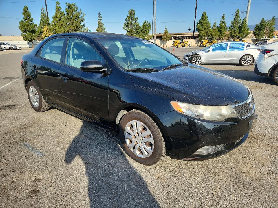 Photo 4 from auction – 2011 KIA FORTE with VIN KNAFU4A23B5405259