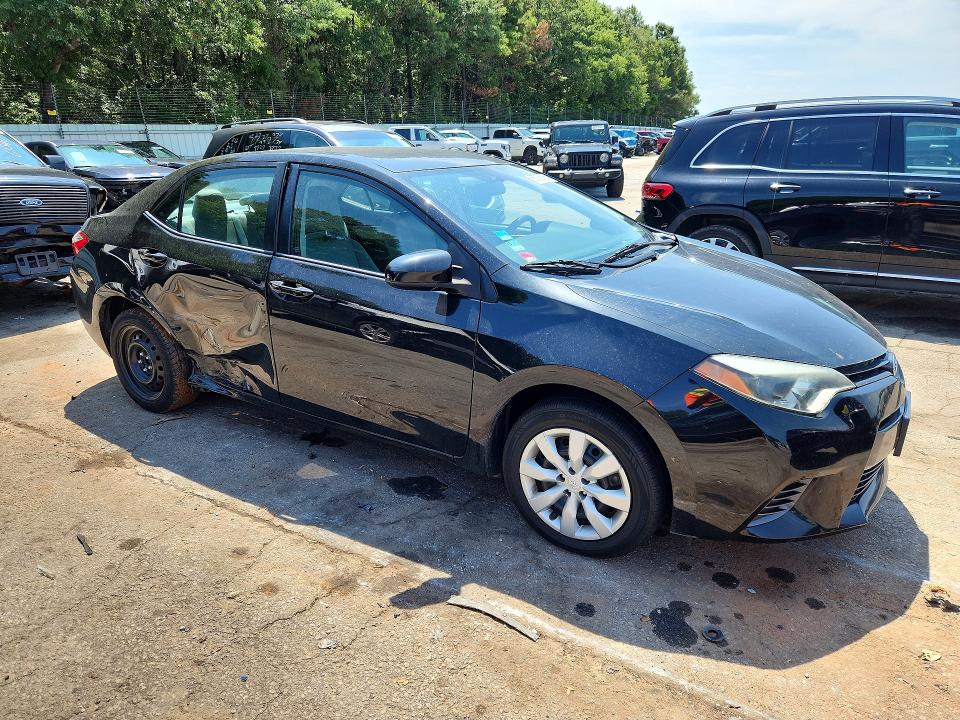 Photo 4 from auction – 2016 TOYOTA COROLLA with VIN 5YFBURHEXGP517159