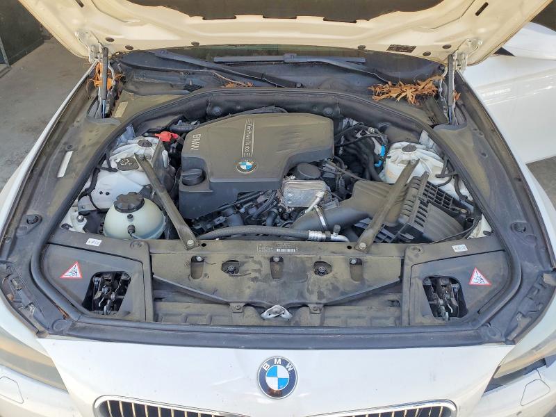 Photo 11 from auction – 2012 BMW 528 with VIN WBAXG5C52CDX04886