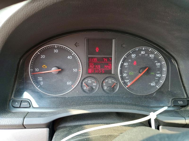 Photo 9 from auction – 2006 VOLKSWAGEN JETTA with VIN 3VWST71K26M714224