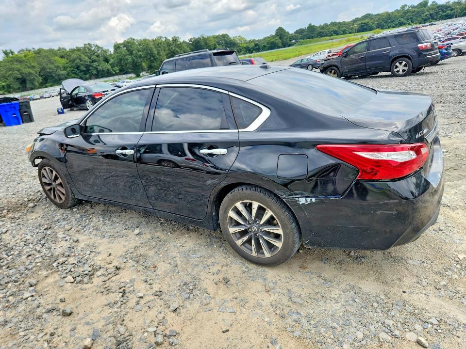 Photo 2 from auction – 2017 NISSAN ALTIMA with VIN 1N4AL3AP2HC112968