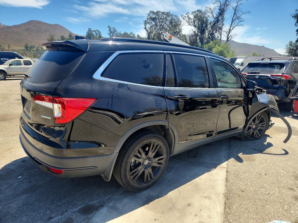 Photo 3 from auction – 2021 HONDA PILOT with VIN 5FNYF5H20MB047217