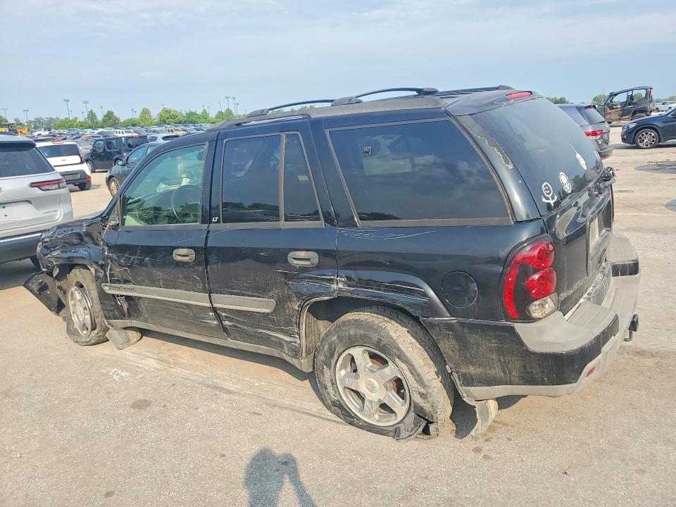 Photo 2 from auction – 2002 CHEVROLET TRAILBLAZER with VIN 1GNDS13S522489461