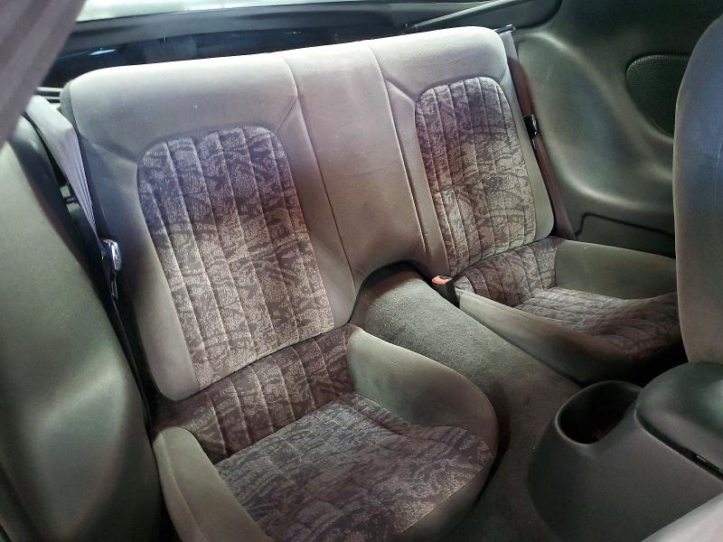 Photo 10 from auction – 2001 CHEVROLET CAMARO with VIN 2G1FP22G812135554
