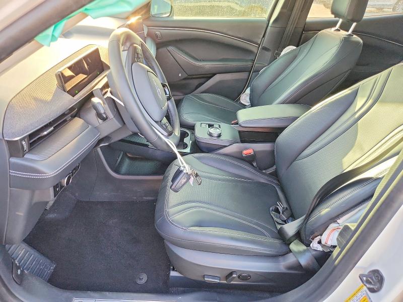 Photo 7 from auction – 2023 FORD MUSTANG MACH-E with VIN 3FMTK3R42PMA88258