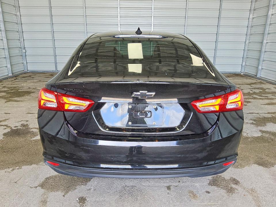 Photo 6 from auction – 2021 CHEVROLET MALIBU with VIN 1G1ZD5ST7MF047490