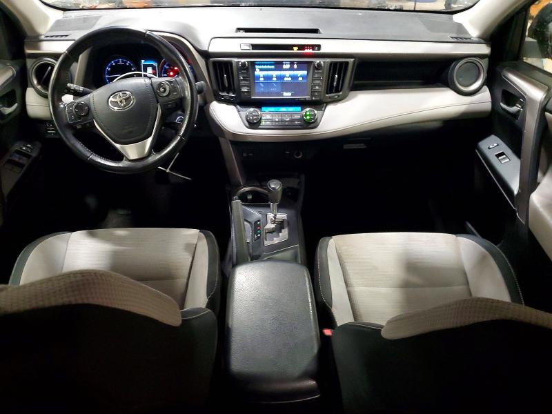 Photo 8 from auction – 2017 TOYOTA RAV4 with VIN JTMRFREV0HJ113158