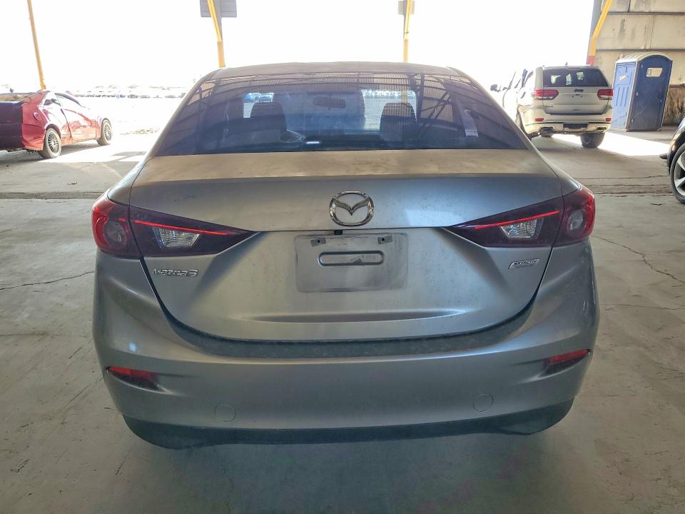 Foto 6 de la subasta – 2016 MAZDA 3 con VIN JM1BM1T7XG1287606