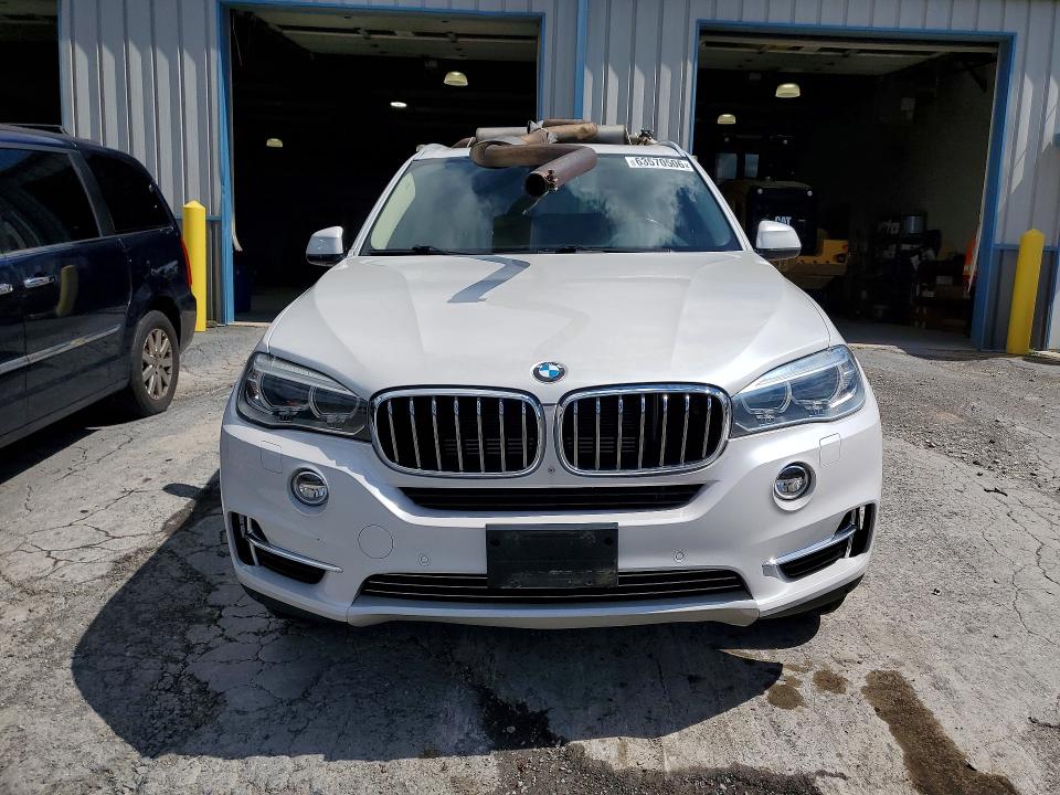 Foto 5 de la subasta – 2016 BMW X5 con VIN 5UXKT0C59G0S75866