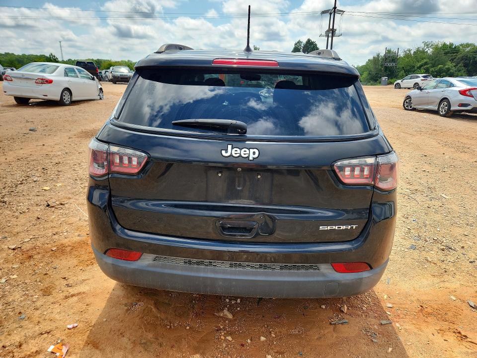 Photo 6 from auction – 2018 JEEP COMPASS with VIN 3C4NJCAB2JT181546
