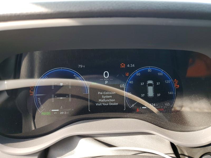 Photo 9 from auction – 2026 TOYOTA SIENNA with VIN 5TDCSKFCXTS238931