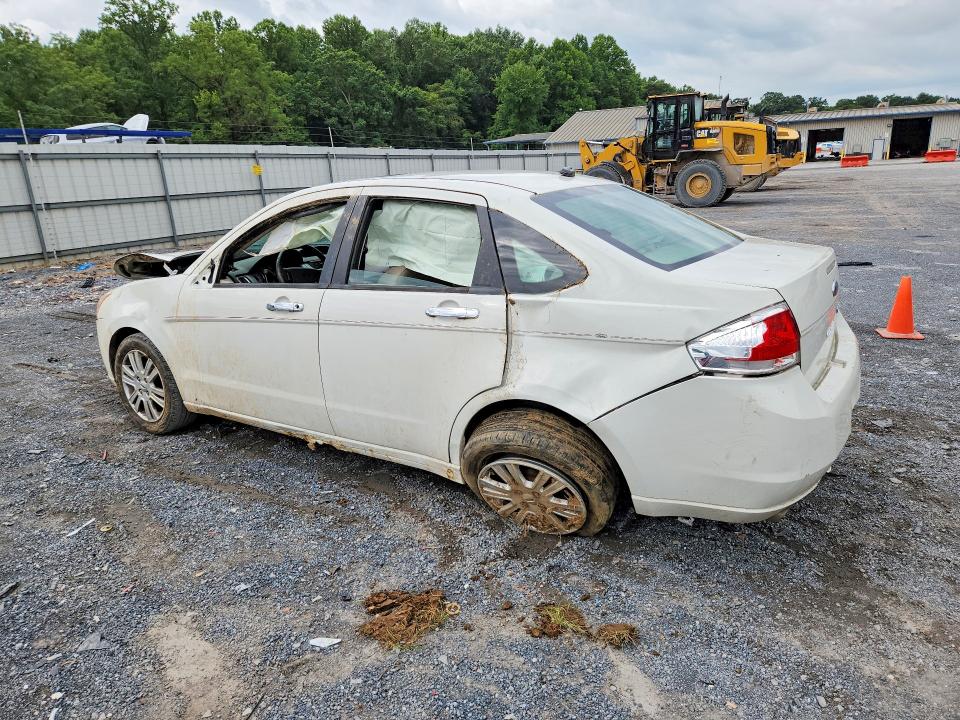 Photo 2 from auction – 2010 FORD FOCUS with VIN 1FAHP3HN2AW134397