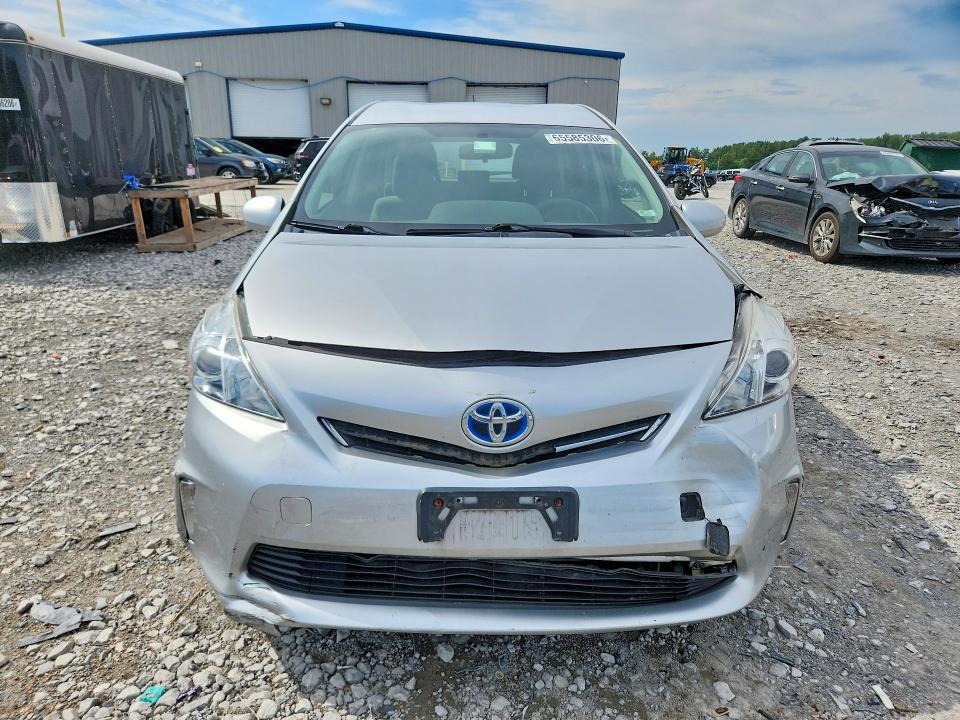 Photo 5 from auction – 2012 TOYOTA PRIUS V with VIN JTDZN3EU2C3019769