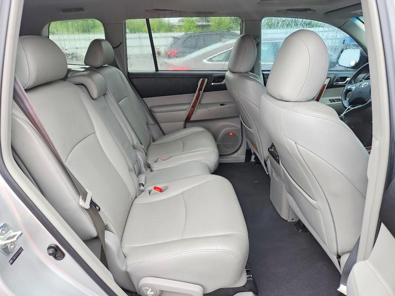 Photo 10 from auction – 2012 TOYOTA HIGHLANDER with VIN 5TDDK3EH7CS144447