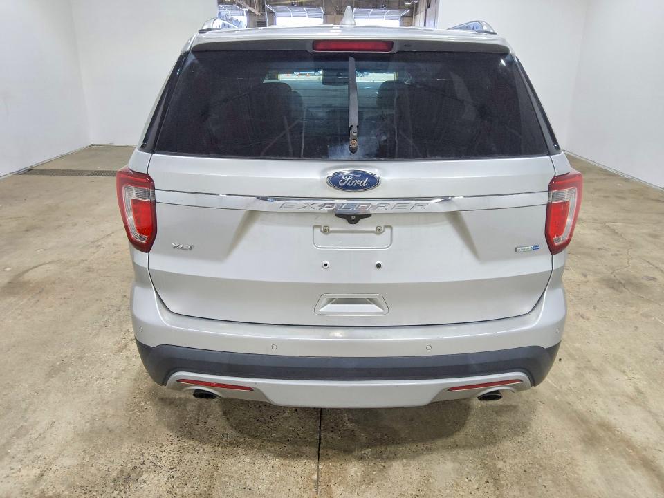 Photo 6 from auction – 2017 FORD EXPLORER with VIN 1FM5K8DH0HGD82639