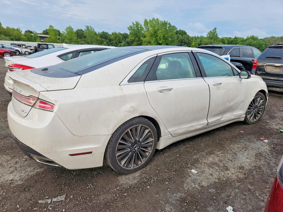 Photo 3 from auction – 2015 LINCOLN MKZ with VIN 3LN6L2JK0FR617626