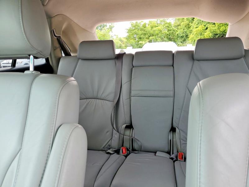 Photo 10 from auction – 2006 LEXUS RX with VIN 2T2HA31UX6C094241