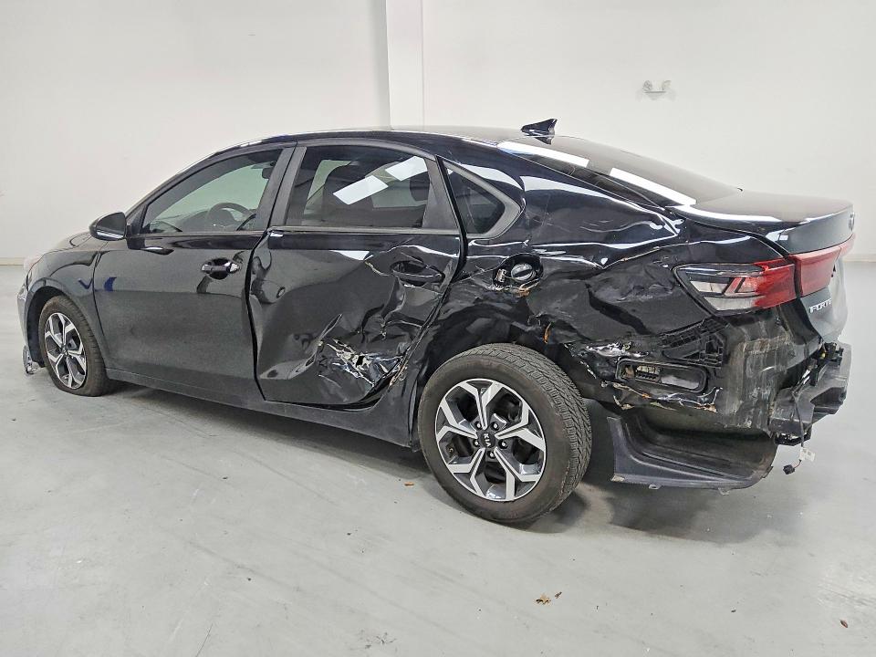 Foto 2 de la subasta – 2019 KIA FORTE con VIN 3KPF24AD6KE045693