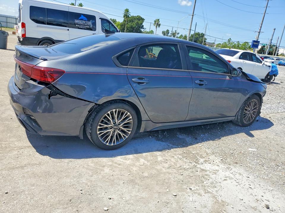 Photo 3 from auction – 2024 KIA FORTE with VIN 3KPF54AD2RE705021