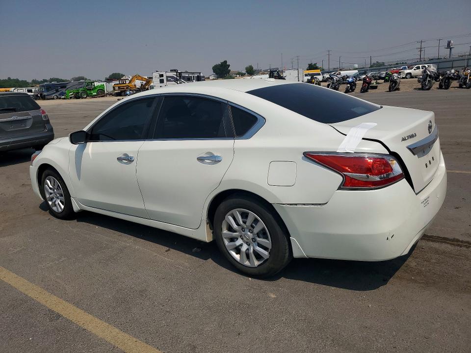 Photo 2 from auction – 2015 NISSAN ALTIMA with VIN 1N4AL3AP1FC275933