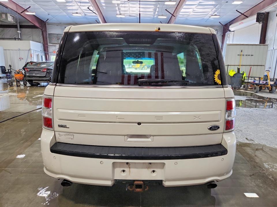 Photo 6 from auction – 2014 FORD FLEX with VIN 2FMGK5C83EBD43233