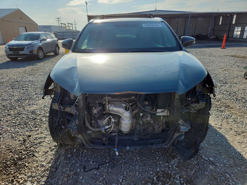 Photo 5 from auction – 2015 TOYOTA HIGHLANDER with VIN 5TDDKRFH9FS143483