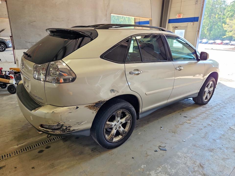 Фото 3 с аукциона – 2008 LEXUS RX с VIN 2T2HK31U18C079885