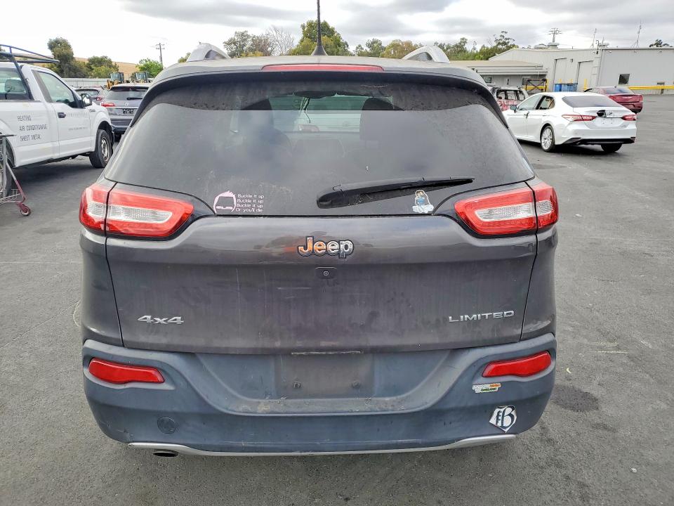 Photo 6 from auction – 2017 JEEP CHEROKEE with VIN 1C4PJMDB3HW605590