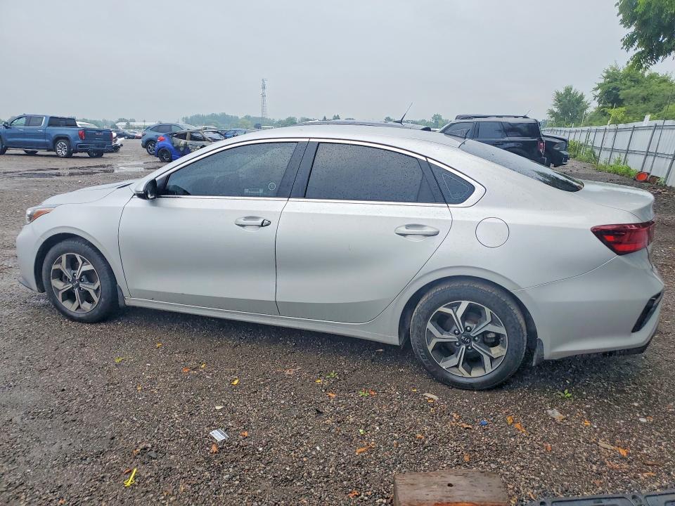 Photo 2 from auction – 2020 KIA FORTE with VIN 3KPF54AD0LE254243