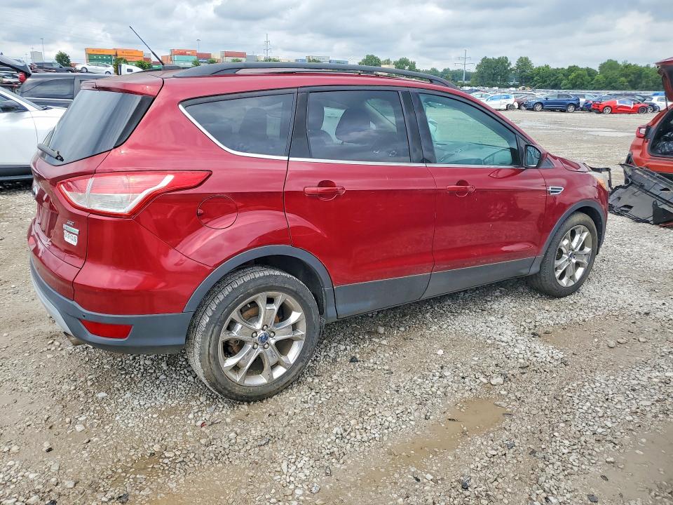 Photo 3 from auction – 2014 FORD ESCAPE with VIN 1FMCU0GX7EUC74358