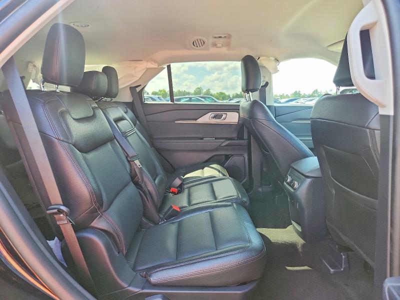Снимка 11 от търг – 2025 FORD EXPLORER с VIN 1FMUK8DH2SGB72501