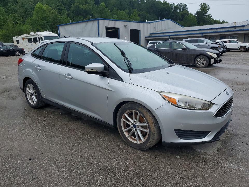 Photo 4 from auction – 2016 FORD FOCUS with VIN 1FADP3F29GL208058