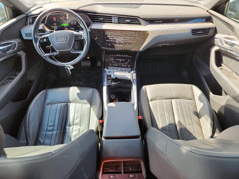 Фото 8 с аукциона – 2022 AUDI E-TRON с VIN WA1AAAGE5NB010649