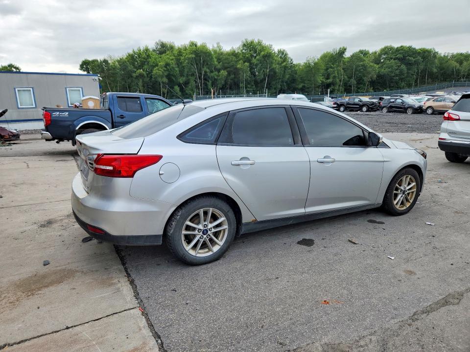 Photo 3 from auction – 2016 FORD FOCUS with VIN 1FADP3F23GL381316