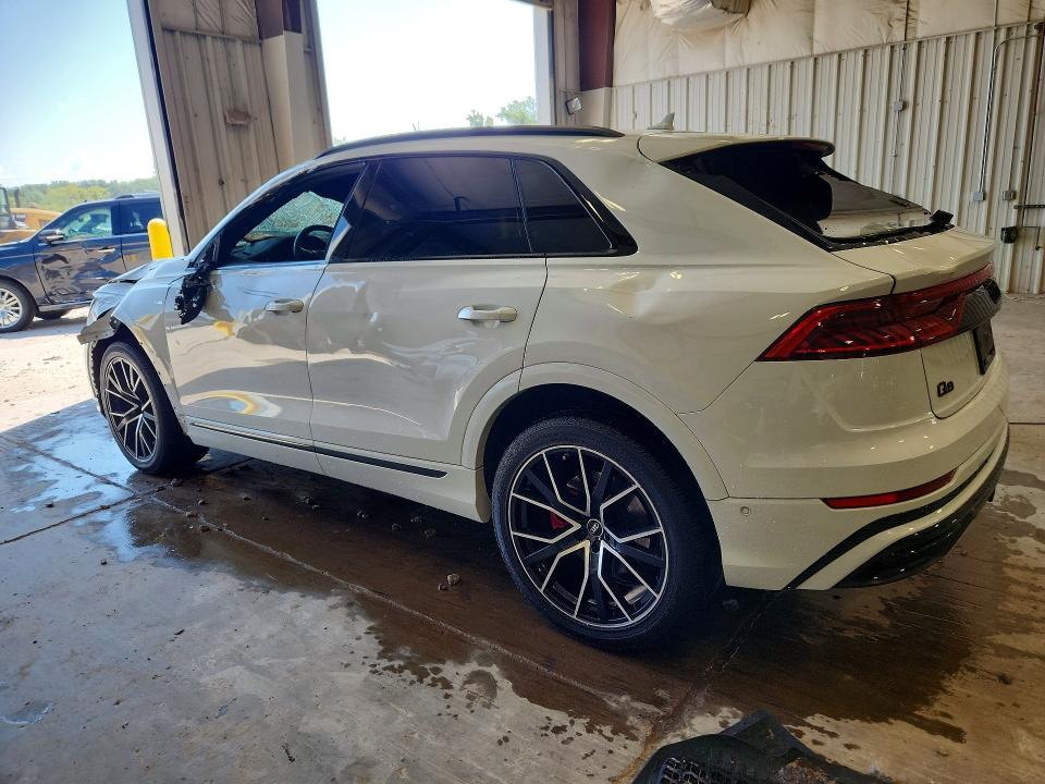 Photo 2 from auction – 2022 AUDI Q8 with VIN WA1EVBF16ND026454