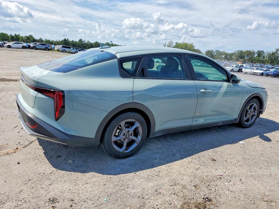 Photo 3 from auction – 2025 KIA K4 with VIN 3KPFT4DE1SE071605