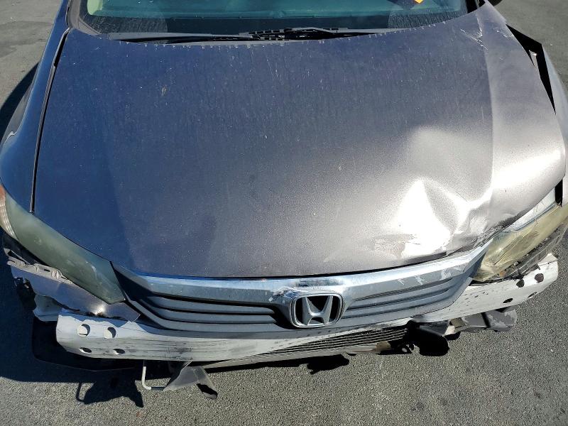 Photo 11 from auction – 2012 HONDA CIVIC with VIN 19XFB2F51CE318580
