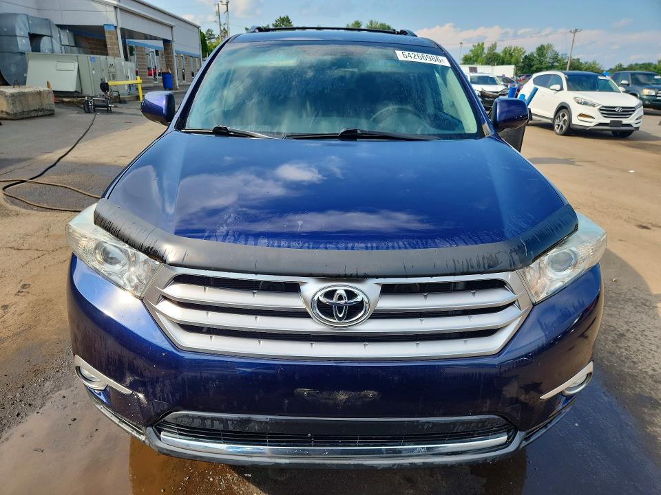 Photo 5 from auction – 2013 TOYOTA HIGHLANDER with VIN 5TDDK3EHXDS202035