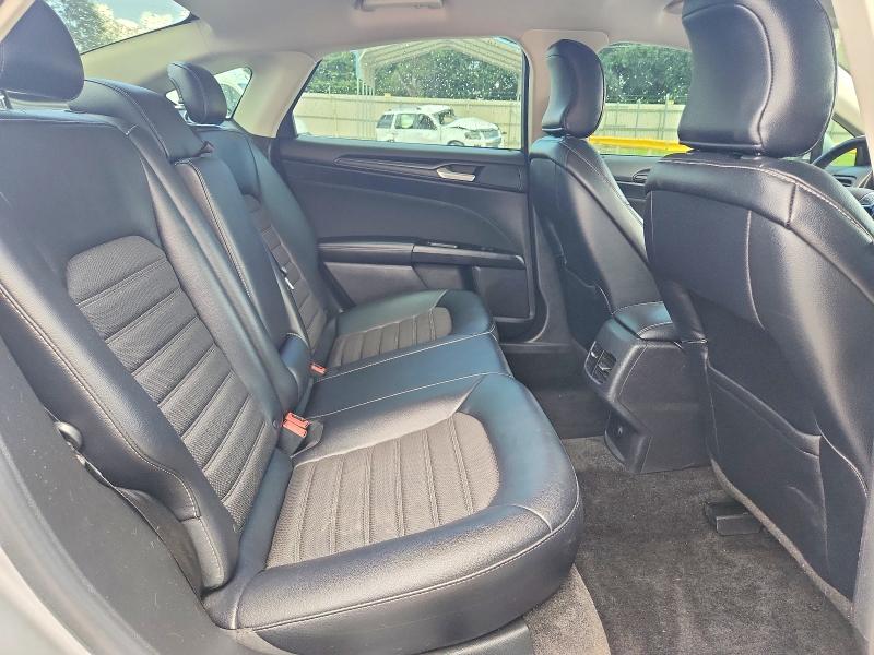 Фото 10 с аукциона – 2018 FORD FUSION с VIN 3FA6P0T96JR270504