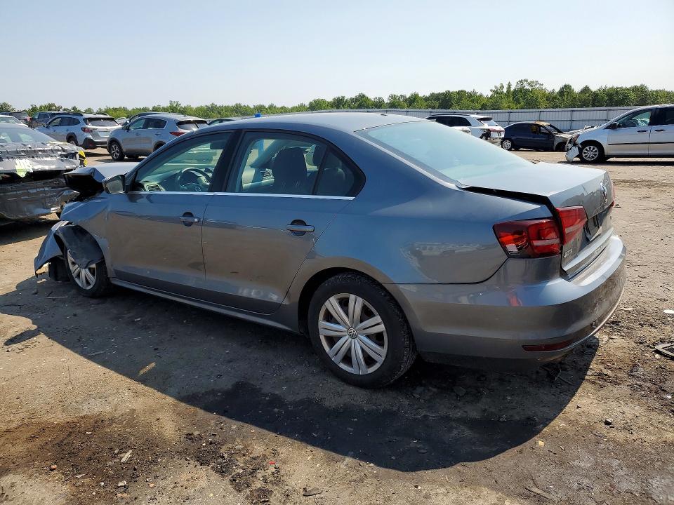 Photo 2 from auction – 2017 VOLKSWAGEN JETTA with VIN 3VW2B7AJ5HM329348